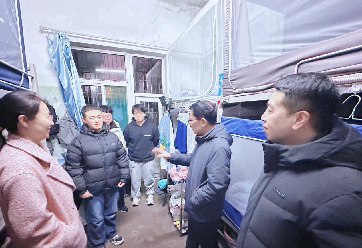 e1c5bf95-0e6b-448f-86e6-13d22c1e6bb3