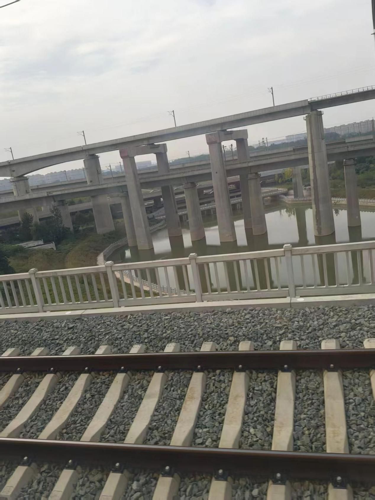 微信图片_20251103195459