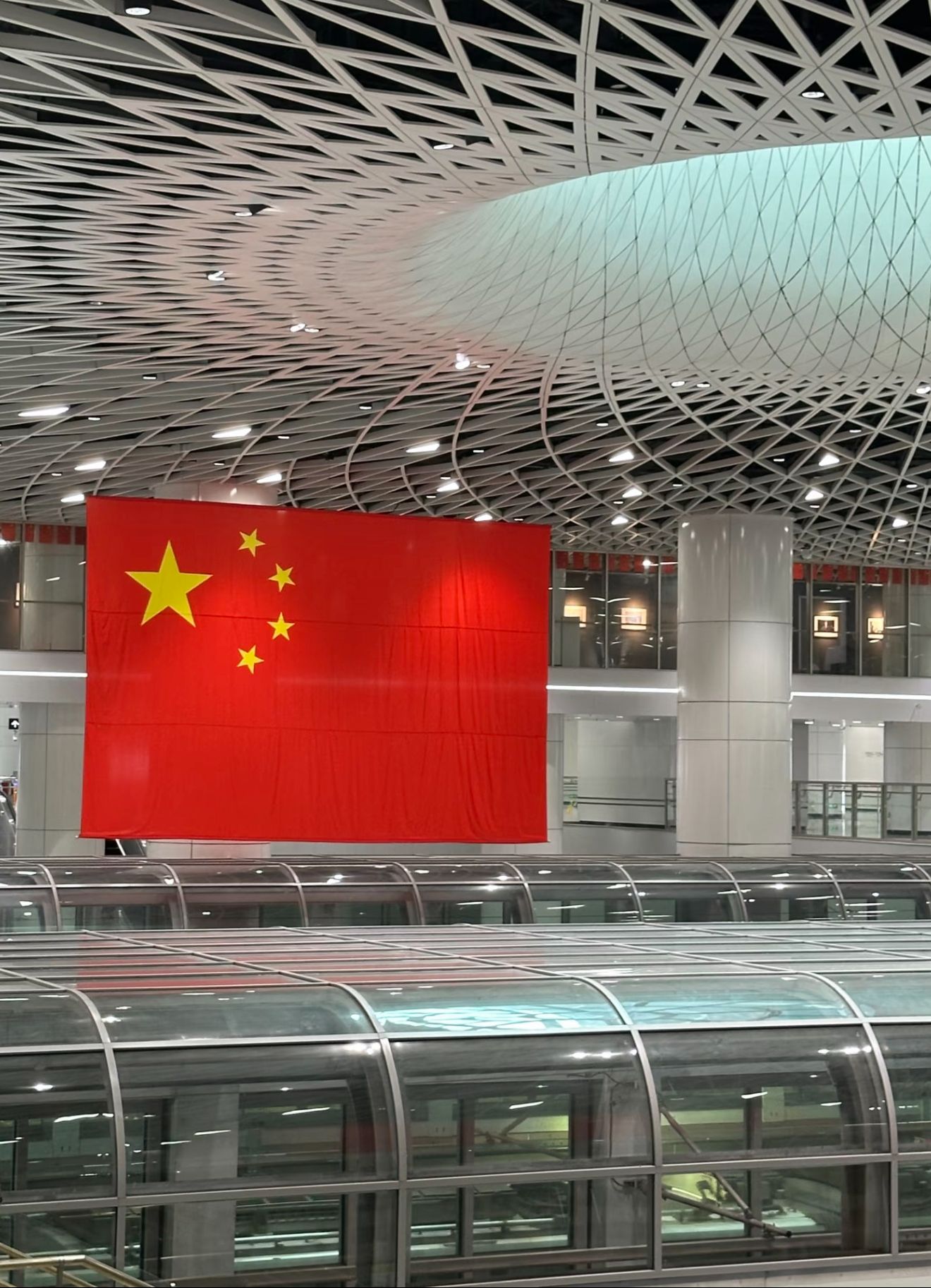 2025-10-02 21:33:20.837000